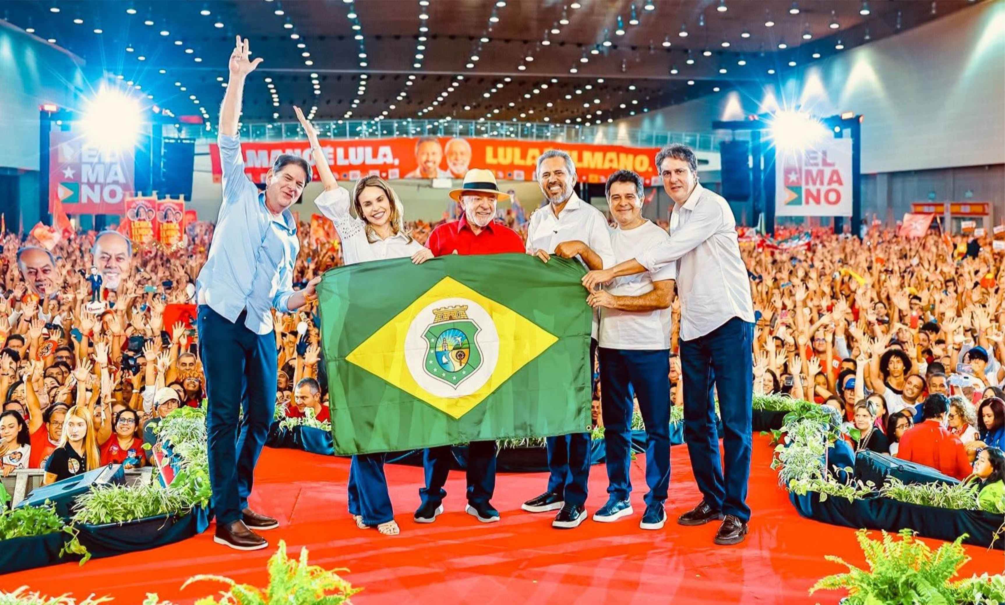 LULA E ELMANO REÚNEM MULTIDÃO EM CONVENÇÃO HISTÓRICA EM FORTALEZA