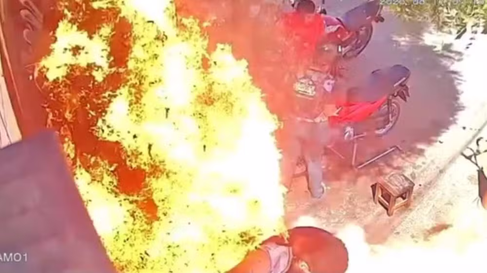 JAGUARUANA- TAMBOR COM ÓLEO EXPLODE E ATINGE FUNCIONÁRIO